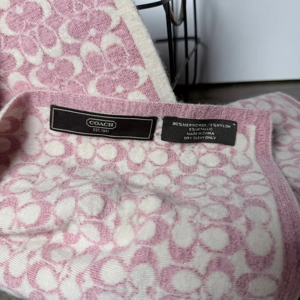 Coach signature pink